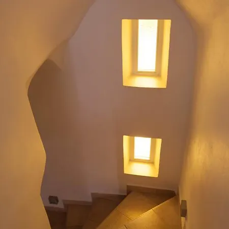 Arya Villa Naousa (Paros)